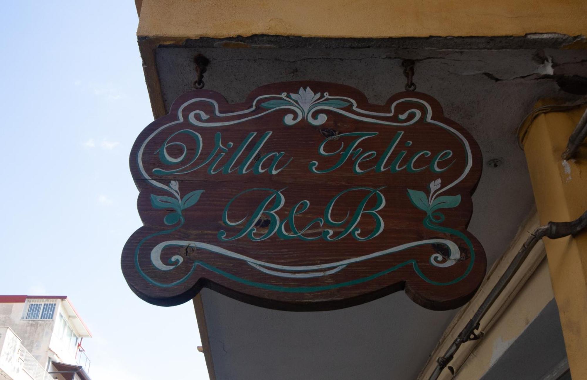 Villa Felice Giardini Naxos Exteriör bild