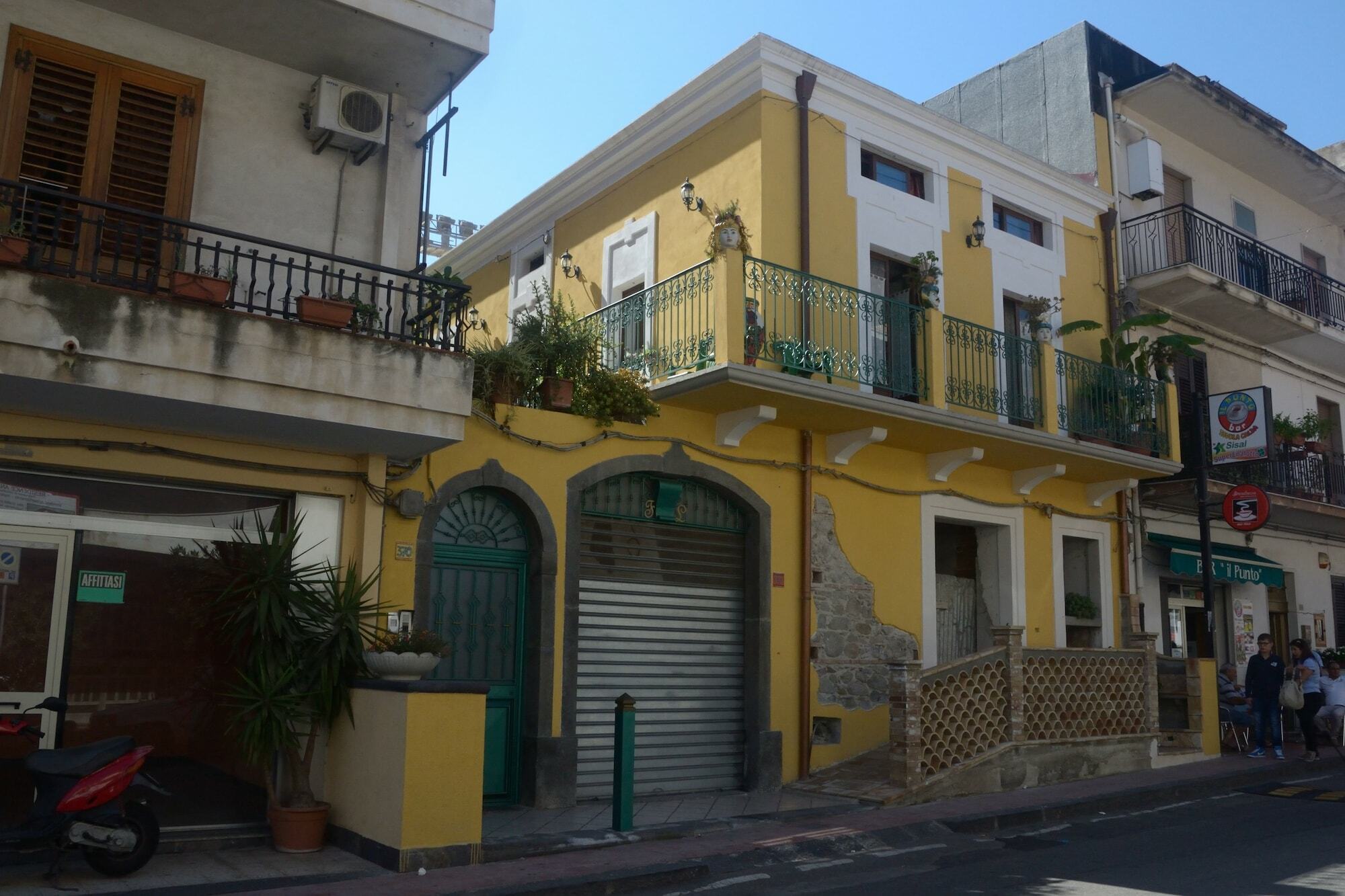 Villa Felice Giardini Naxos Exteriör bild